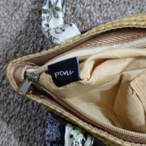 Purse - Picture 4 of 4